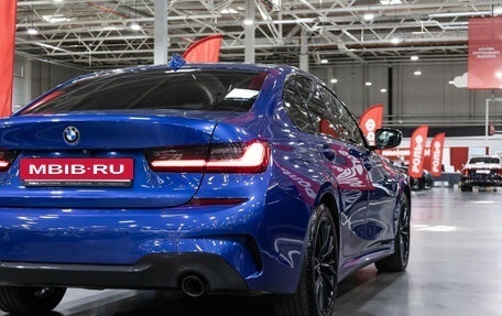 BMW 3 серия, 2018 год, 3 649 000 рублей, 11 фотография