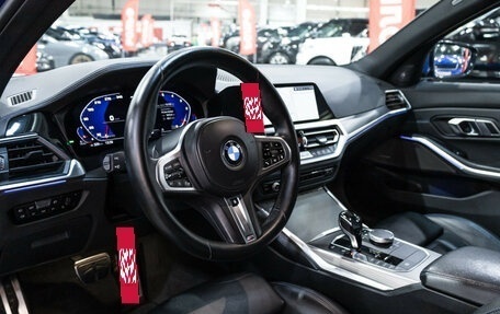 BMW 3 серия, 2018 год, 3 649 000 рублей, 17 фотография