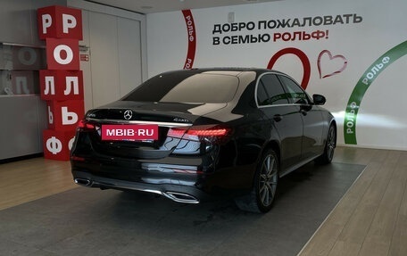 Mercedes-Benz E-Класс, 2021 год, 4 500 000 рублей, 4 фотография