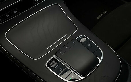 Mercedes-Benz E-Класс, 2021 год, 4 500 000 рублей, 19 фотография
