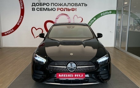 Mercedes-Benz E-Класс, 2021 год, 4 500 000 рублей, 2 фотография