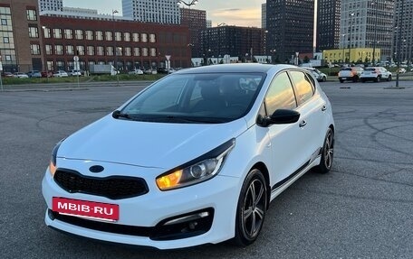 KIA cee'd III, 2017 год, 990 000 рублей, 2 фотография