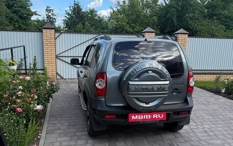 Chevrolet Niva I рестайлинг, 2012 год, 450 000 рублей, 2 фотография