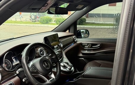 Mercedes-Benz V-Класс, 2014 год, 3 600 000 рублей, 4 фотография