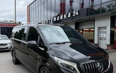 Mercedes-Benz V-Класс, 2014 год, 3 600 000 рублей, 2 фотография