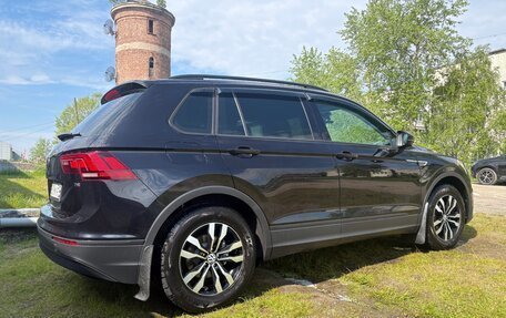 Volkswagen Tiguan II, 2017 год, 2 200 000 рублей, 10 фотография