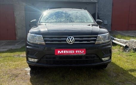 Volkswagen Tiguan II, 2017 год, 2 200 000 рублей, 7 фотография