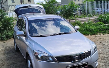 KIA cee'd I рестайлинг, 2010 год, 699 000 рублей, 1 фотография