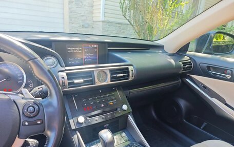 Lexus IS III, 2013 год, 3 000 000 рублей, 6 фотография