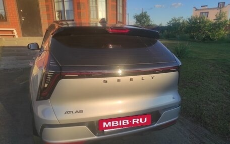Geely Atlas, 2025 год, 2 850 000 рублей, 3 фотография