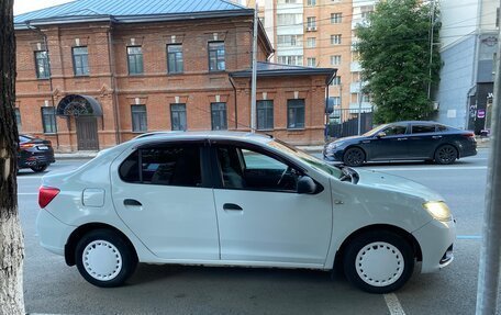 Renault Logan II, 2014 год, 370 000 рублей, 3 фотография