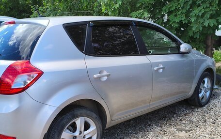 KIA cee'd I рестайлинг, 2010 год, 699 000 рублей, 7 фотография