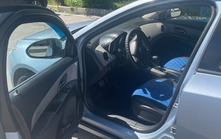 Chevrolet Cruze II, 2011 год, 700 000 рублей, 5 фотография