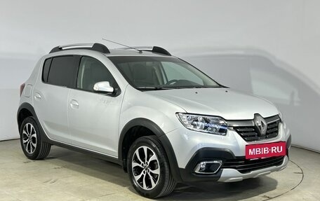 Renault Sandero II рестайлинг, 2019 год, 1 325 000 рублей, 8 фотография