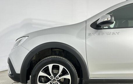 Renault Sandero II рестайлинг, 2019 год, 1 325 000 рублей, 13 фотография