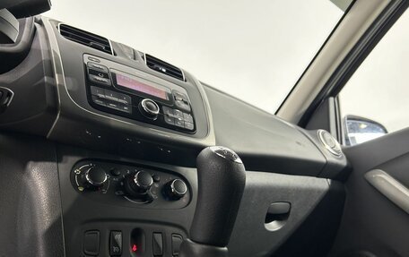 Renault Sandero II рестайлинг, 2019 год, 1 325 000 рублей, 23 фотография