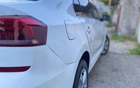 Volkswagen Polo VI (EU Market), 2021 год, 1 250 000 рублей, 1 фотография