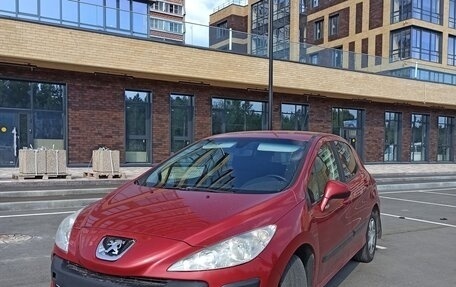 Peugeot 308 II, 2011 год, 315 000 рублей, 2 фотография