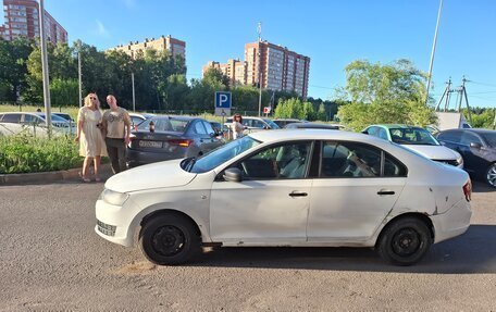 Skoda Rapid I, 2017 год, 320 000 рублей, 4 фотография