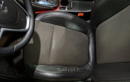 Opel Astra J, 2010 год, 680 000 рублей, 11 фотография