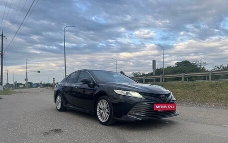 Toyota Camry, 2019 год, 2 280 000 рублей, 2 фотография