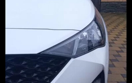 Hyundai Solaris II рестайлинг, 2021 год, 1 650 000 рублей, 19 фотография