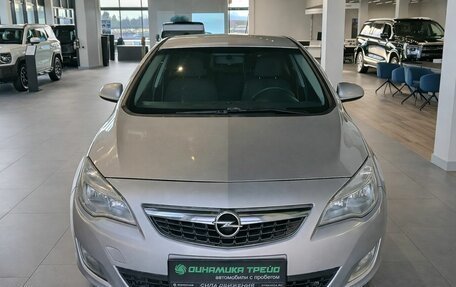 Opel Astra J, 2011 год, 499 000 рублей, 2 фотография