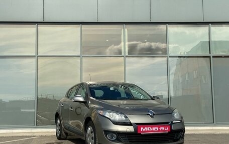 Renault Megane III, 2013 год, 585 000 рублей, 2 фотография
