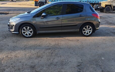 Peugeot 308 II, 2011 год, 450 000 рублей, 2 фотография
