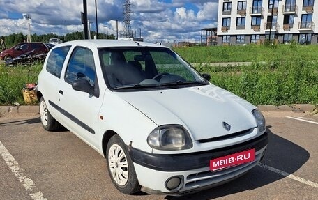 Renault Clio III, 1999 год, 190 000 рублей, 1 фотография