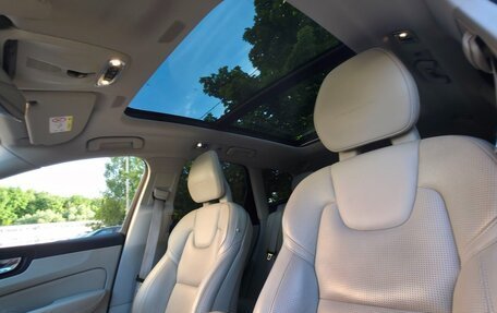Volvo XC60 II, 2017 год, 2 910 000 рублей, 8 фотография