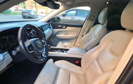Volvo XC60 II, 2017 год, 2 910 000 рублей, 10 фотография