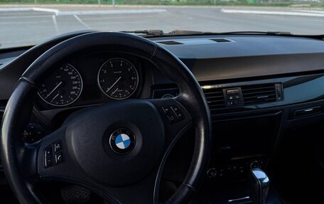 BMW 3 серия, 2011 год, 1 350 000 рублей, 9 фотография