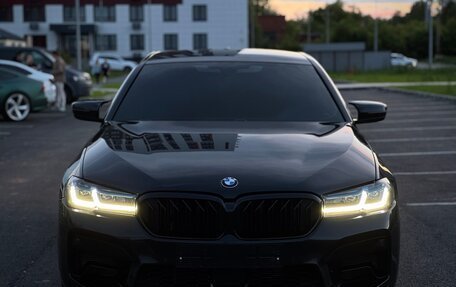 BMW 5 серия, 2017 год, 3 450 000 рублей, 2 фотография