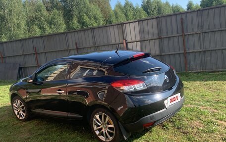 Renault Megane III, 2011 год, 790 000 рублей, 2 фотография