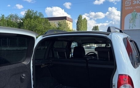 Chevrolet Niva I рестайлинг, 2014 год, 565 500 рублей, 13 фотография