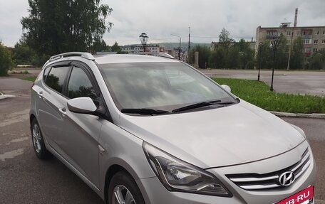 Hyundai Solaris II рестайлинг, 2015 год, 825 000 рублей, 2 фотография