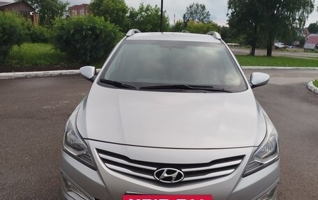 Hyundai Solaris II рестайлинг, 2015 год, 825 000 рублей, 7 фотография