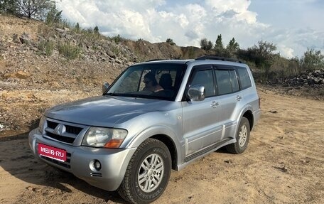 Mitsubishi Pajero III рестайлинг, 2006 год, 899 000 рублей, 1 фотография