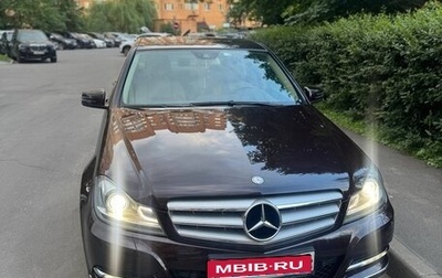 Mercedes-Benz C-Класс, 2011 год, 1 700 000 рублей, 1 фотография