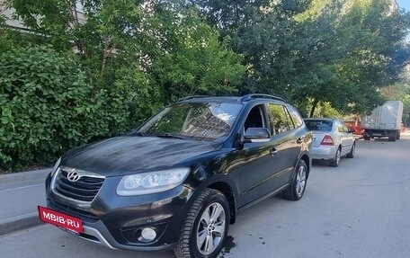 Hyundai Santa Fe III рестайлинг, 2011 год, 1 000 000 рублей, 2 фотография