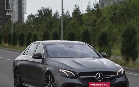 Mercedes-Benz E-Класс AMG, 2017 год, 6 900 000 рублей, 1 фотография