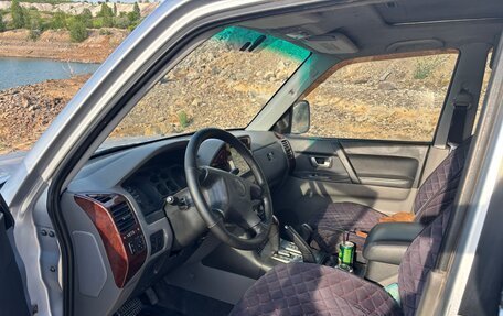 Mitsubishi Pajero III рестайлинг, 2006 год, 899 000 рублей, 8 фотография