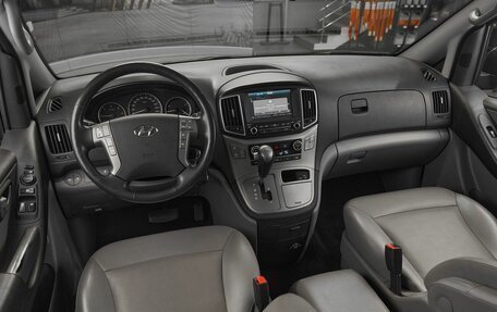 Hyundai Grand Starex Grand Starex I рестайлинг 2, 2018 год, 2 549 000 рублей, 7 фотография