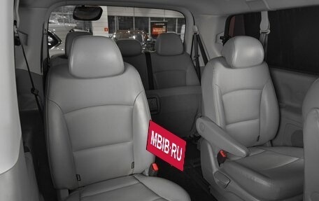 Hyundai Grand Starex Grand Starex I рестайлинг 2, 2018 год, 2 549 000 рублей, 17 фотография