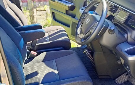 Honda Stepwgn IV, 2020 год, 2 333 000 рублей, 16 фотография