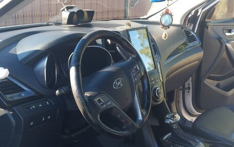 Hyundai Santa Fe III рестайлинг, 2013 год, 1 900 000 рублей, 29 фотография