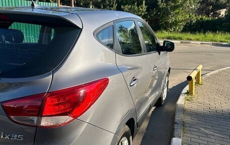 Hyundai ix35 I рестайлинг, 2013 год, 1 300 000 рублей, 4 фотография