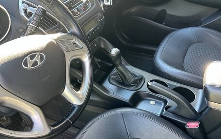 Hyundai ix35 I рестайлинг, 2013 год, 1 300 000 рублей, 3 фотография