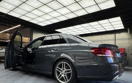 Mercedes-Benz E-Класс, 2013 год, 2 250 000 рублей, 2 фотография